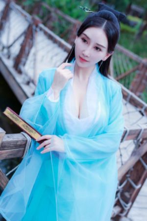 俄国三级肉体电影耐莉